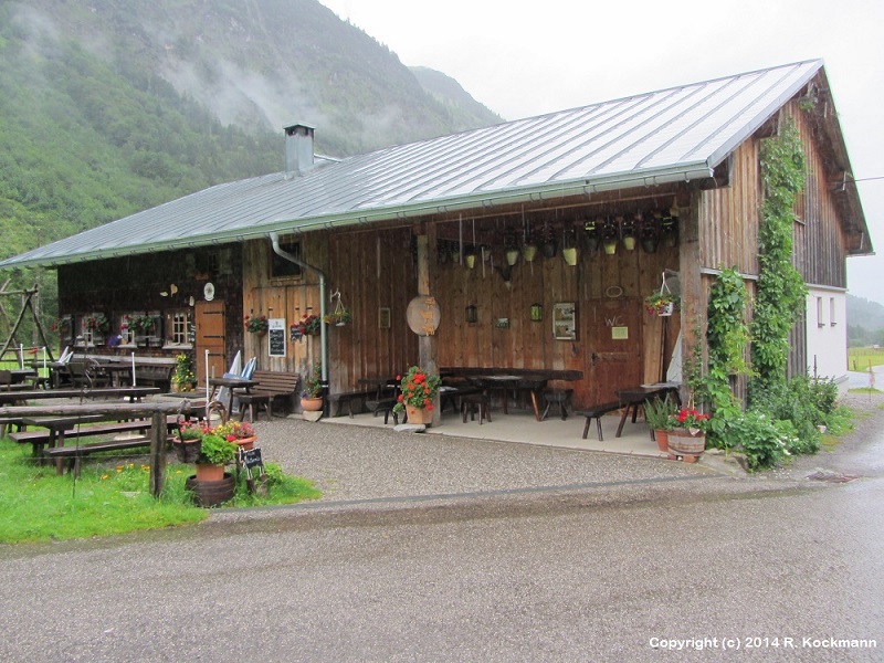 Gastliche Einkehr der Alpe Oberau