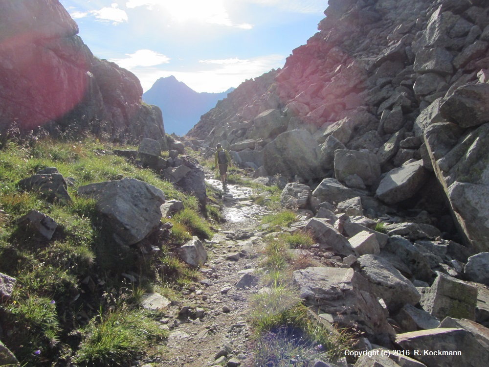 Wanderweg zwischen Gerll am Karlesegg