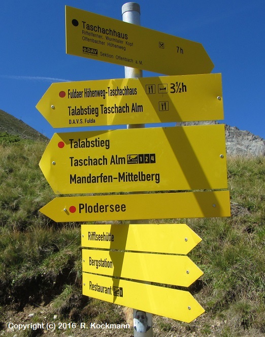 Bergab nach Mittelberg, um von dort den Linienbus zu bekommen