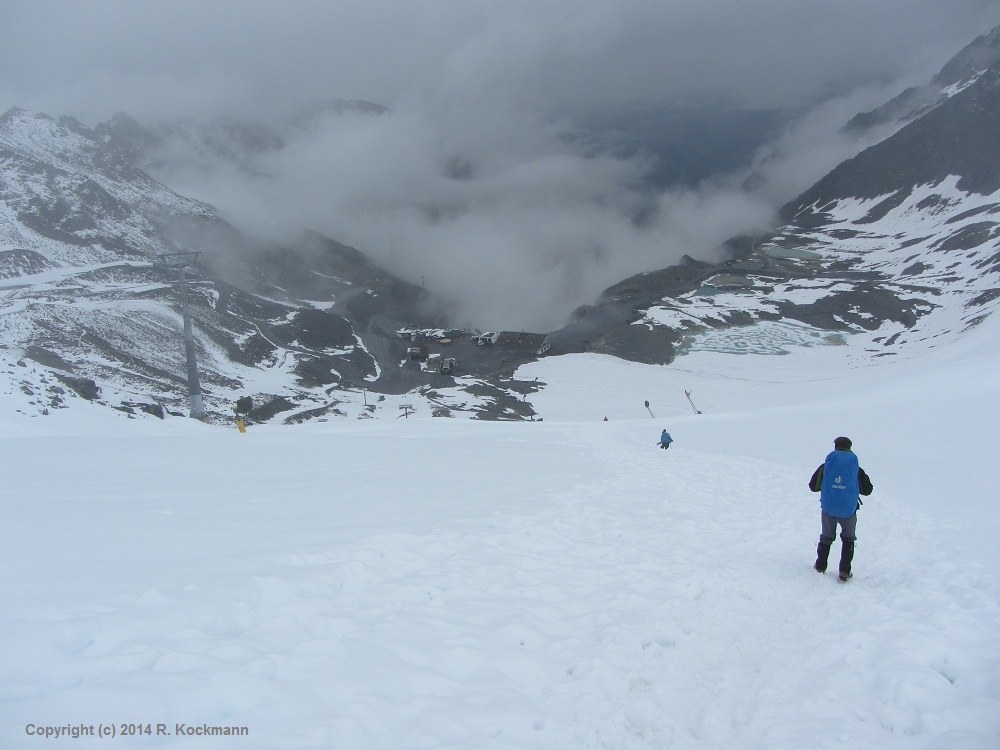 Auf dem Abstieg zur Talstation am Rettenbachjoch