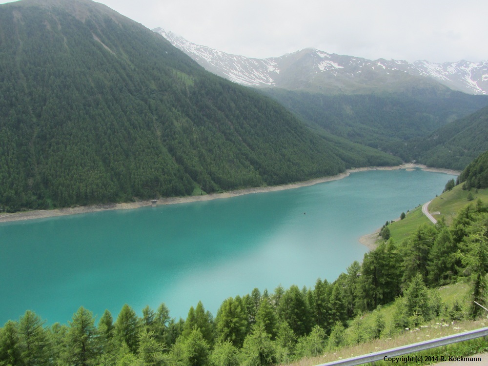 Der Vernagt-Stausee ist ein Speicher-See fr die Stromerzeugung