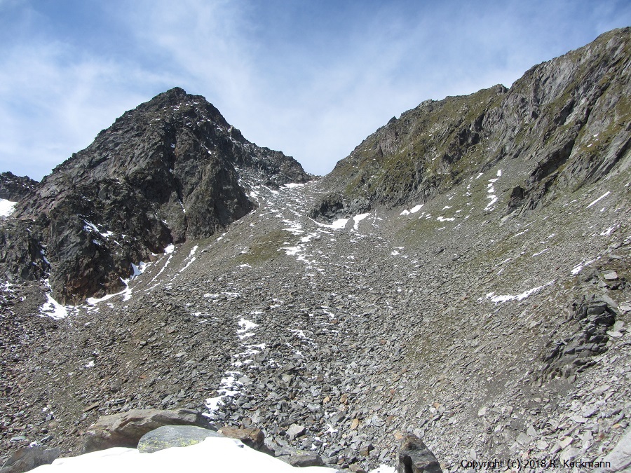 Blick weit nach oben zur Mrchenscharte