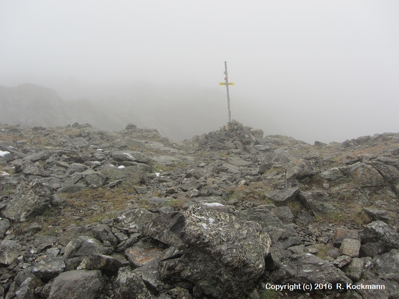 Das Winnebachjoch ist mit einem Kreuz gekennzeichnet