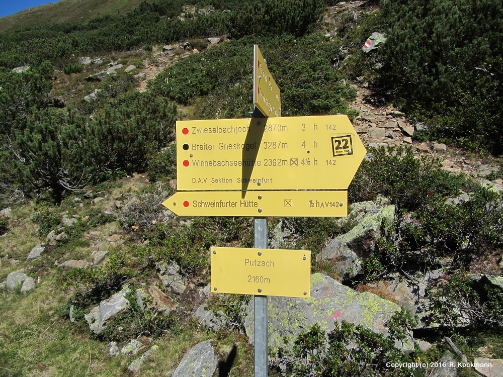 Ab Putzach angeblich nur noch 1/2 Stunde zur Schweinfurter Hütte - glatt gelogen!