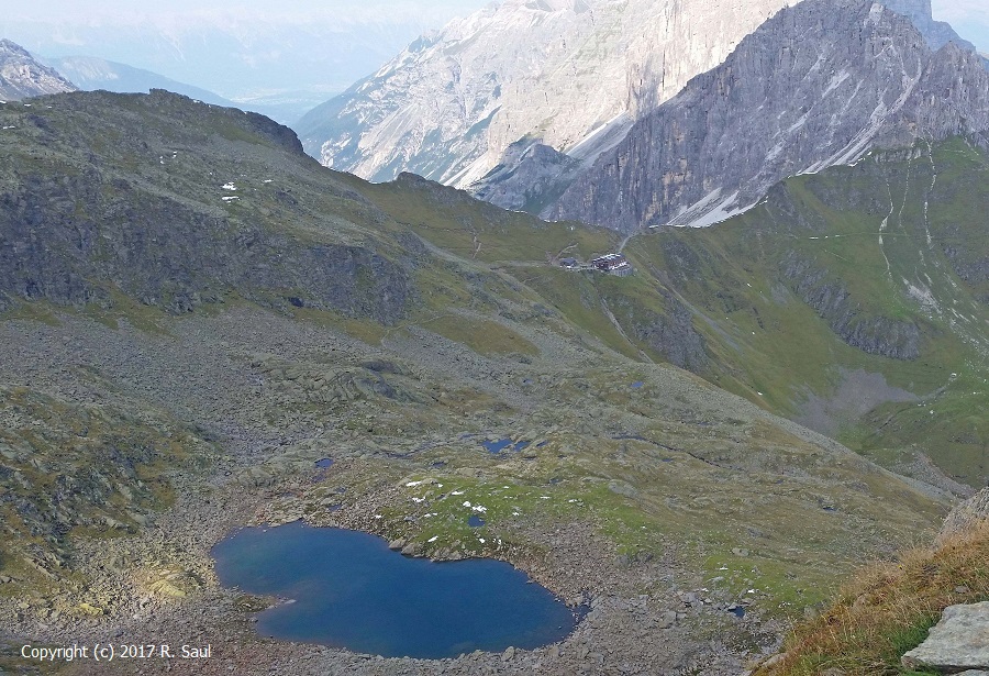 Die Innsbrucker Htte in sicht