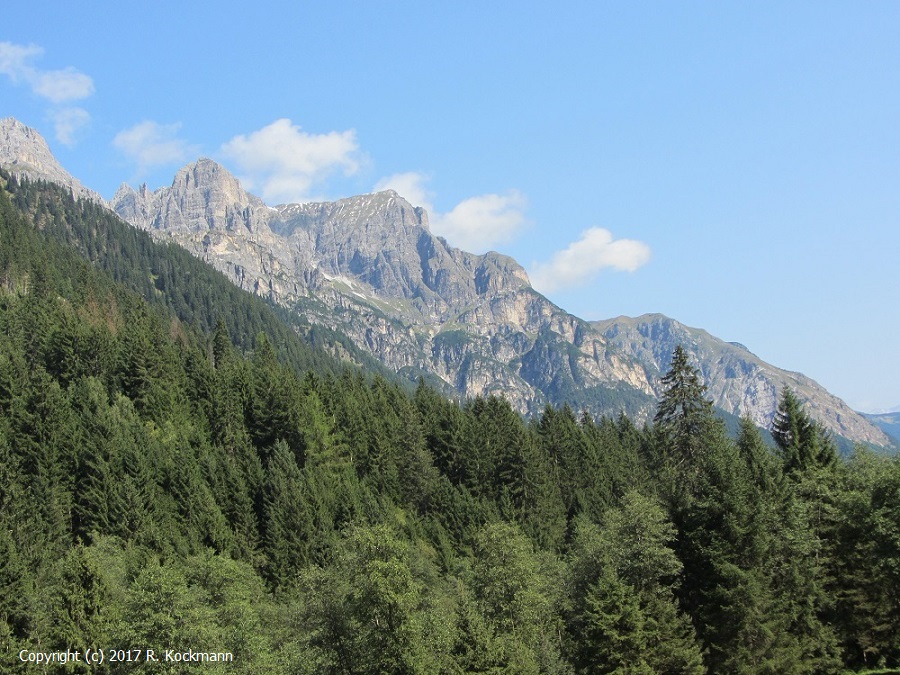 Da oben mu irgendwo die Innsbrucker Htte sein